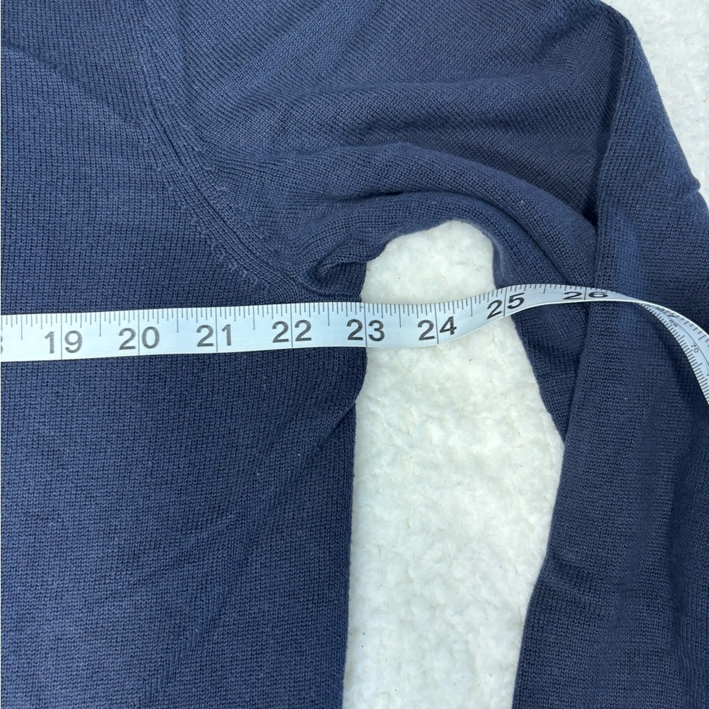 Calvin Klein Men Blue Knit Crewneck Sweater - Picture 7 of 11